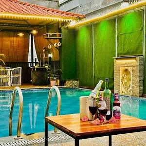 Grand Bhaagwat - Selling Of The Year - Beautifull Rooftop Terrace Udaipur